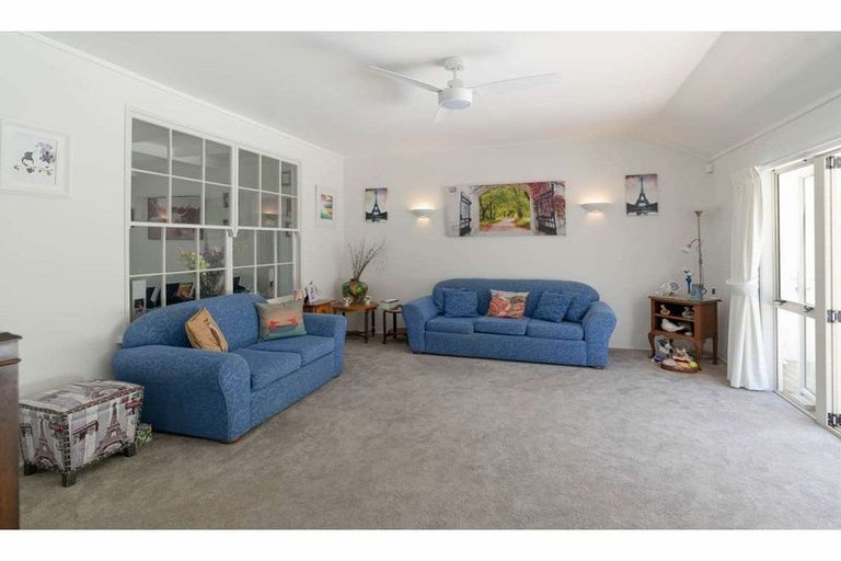 Photo of property in 59 Kendall Road, Kerikeri, 0230