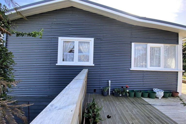 Photo of property in 66 Ranfurly Street, Runanga, 7803
