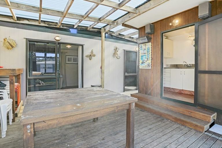 Photo of property in 9 Reo Crescent, Waihi Beach, 3611