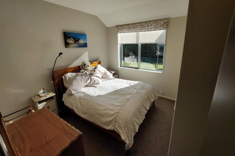 Photo of property in 5 Oak Tree Lane, Rangiora, 7400