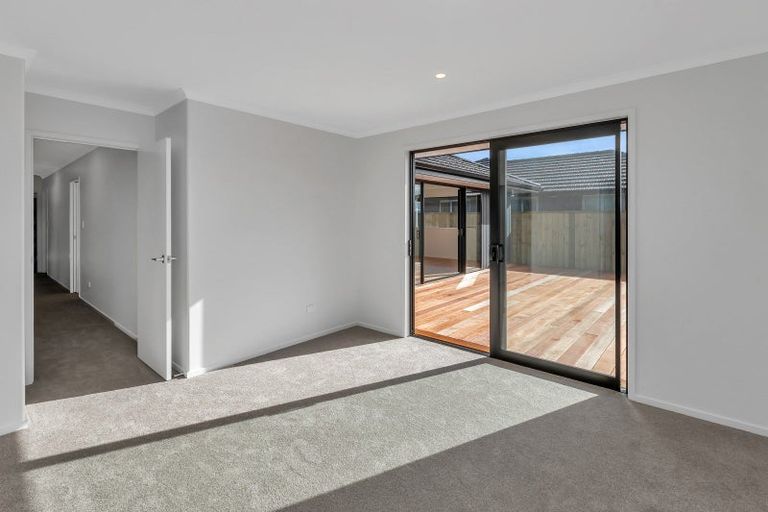 Photo of property in Northlake, 32 Glenavon Green, Wanaka, 9305