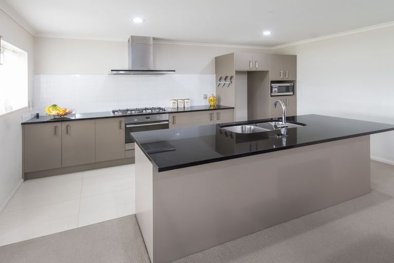 Photo of property in 24 Flintridge Drive, Flat Bush, Auckland, 2019