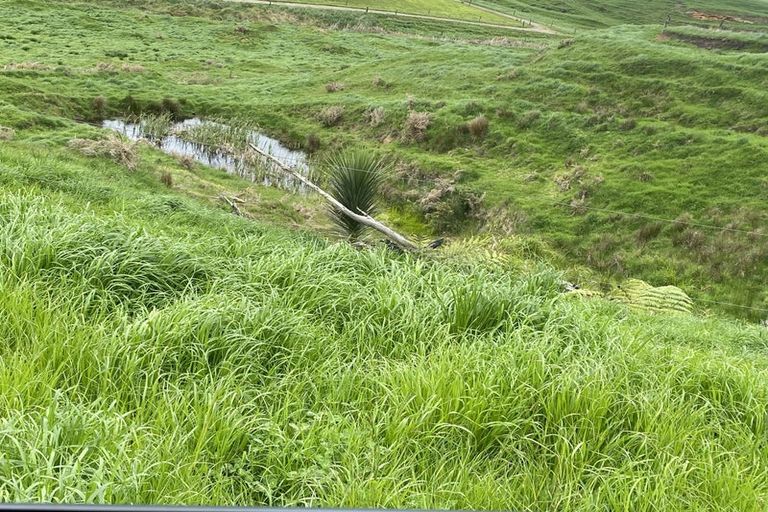 Photo of property in 5 Kakaramea Road, Kakaramea, Patea, 4598