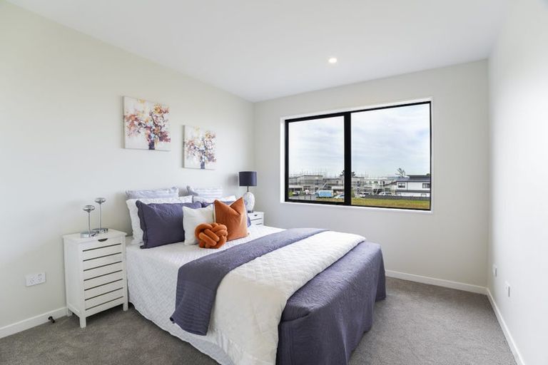 Photo of property in 4 Pukeko Road, Hobsonville, Auckland, 0616