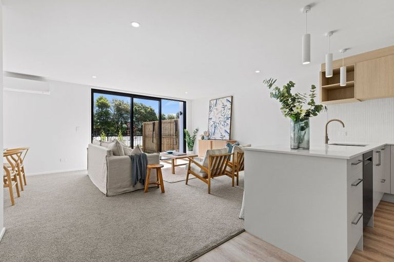 Photo of property in 27 Eccles Place, Halswell, 8025
