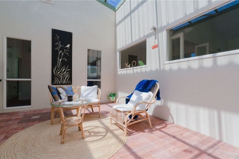 Photo of property in 43 Langdale Avenue, Paraparaumu, 5032