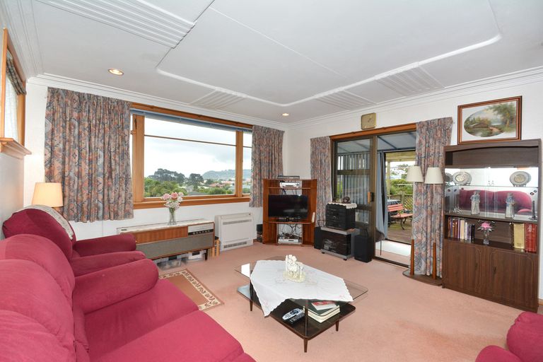 Photo of property in 10 Chisholm Place, Tainui, Dunedin, 9013
