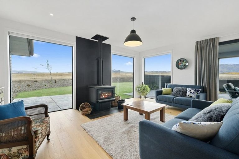 Photo of property in 219 Golden Road, Springvale, Alexandra, 9393