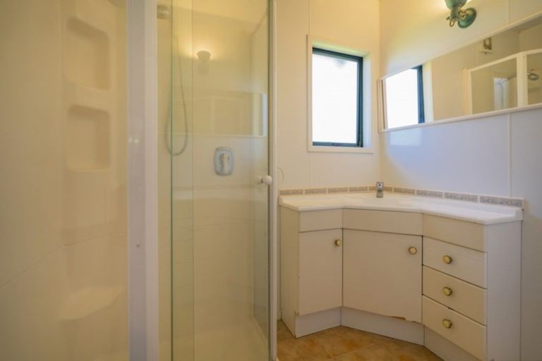 Photo of property in 147 Robinson Road, Whitianga, 3510