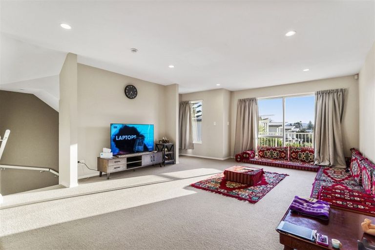 Photo of property in 72d St Georges Road, Avondale, Auckland, 0600