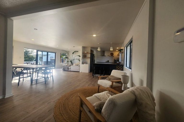 Photo of property in 11 Lorelei Place, Opaheke, Papakura, 2113