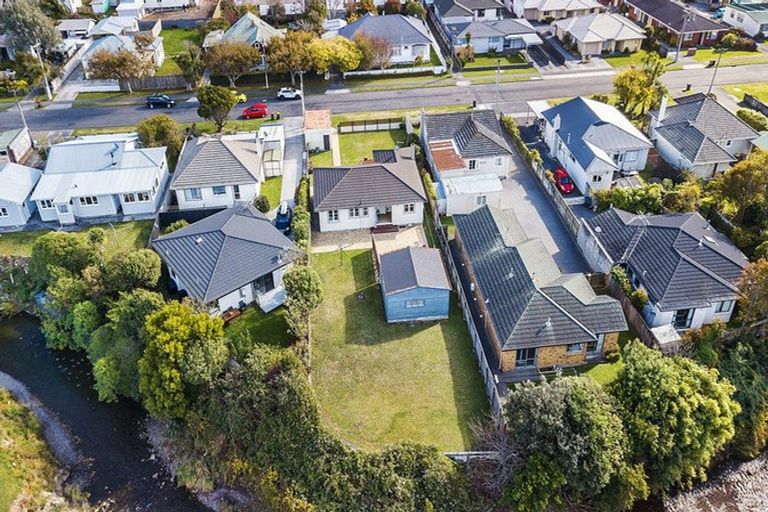 Photo of property in 78 Oxford Street, Tawa, Wellington, 5028