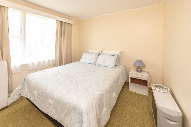 Photo of property in 35 Moore Avenue, Tawhero, Whanganui, 4501