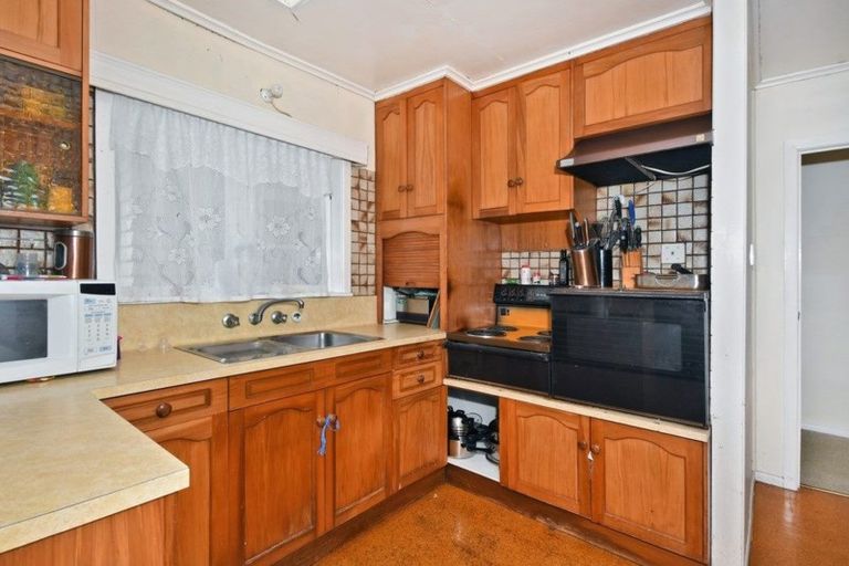 Photo of property in 28 Waro Drive, Hikurangi, 0114