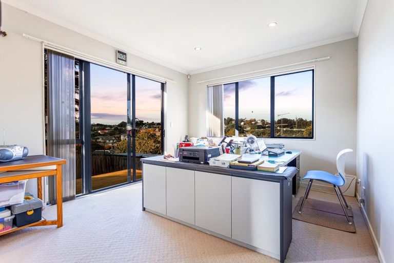 Photo of property in 5b Cartmel Avenue, Massey, Auckland, 0614