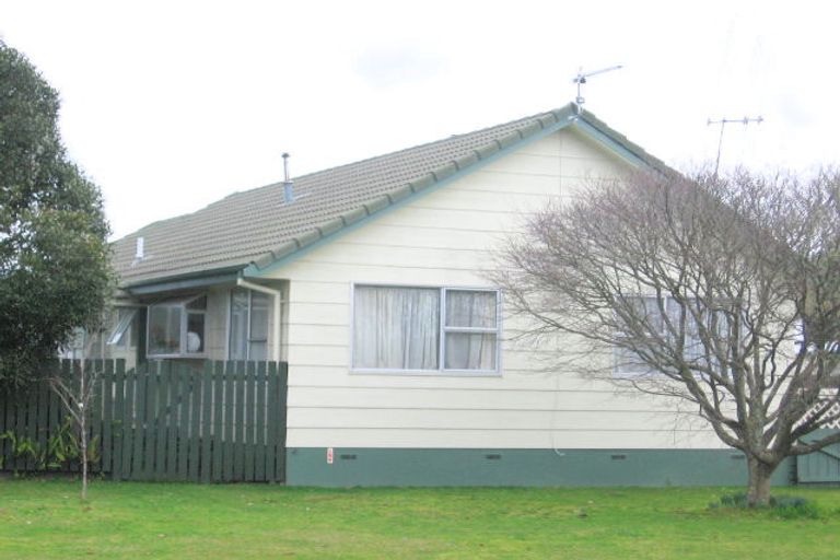 Photo of property in 21 Elmwood Crescent, Pukete, Hamilton, 3200