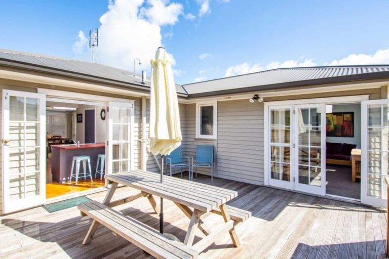 Photo of property in 94a Valley Road, Mount Maunganui, 3116