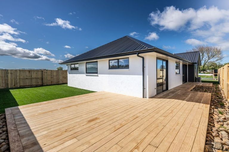 Photo of property in 9 One Haruru Street, Cambridge, 3493