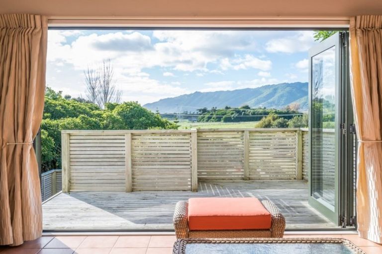 Photo of property in 21 Merlin Court, Otaihanga, Paraparaumu, 5036