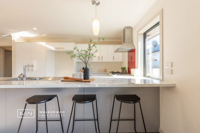 Photo of property in 98 Gibbons Street, Ebdentown, Upper Hutt, 5018