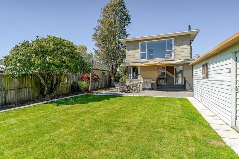 Photo of property in 22 Kendal Avenue, Burnside, Christchurch, 8053