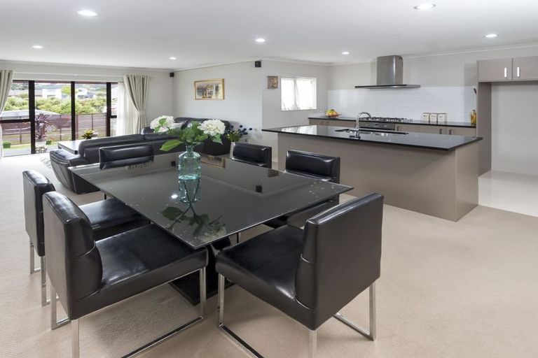 Photo of property in 24 Flintridge Drive, Flat Bush, Auckland, 2019