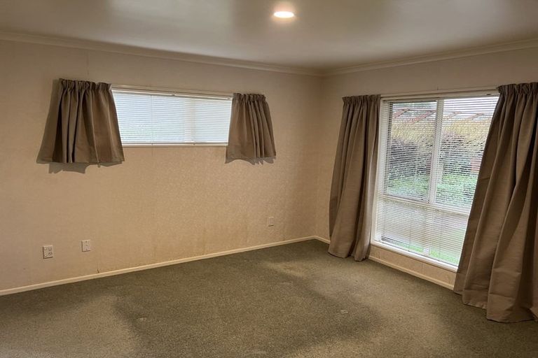 Photo of property in 118 Waihou Road, Levin, 5571