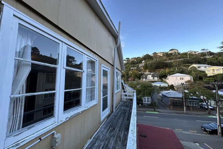 Photo of property in 142 Aro Street, Aro Valley, Wellington, 6021