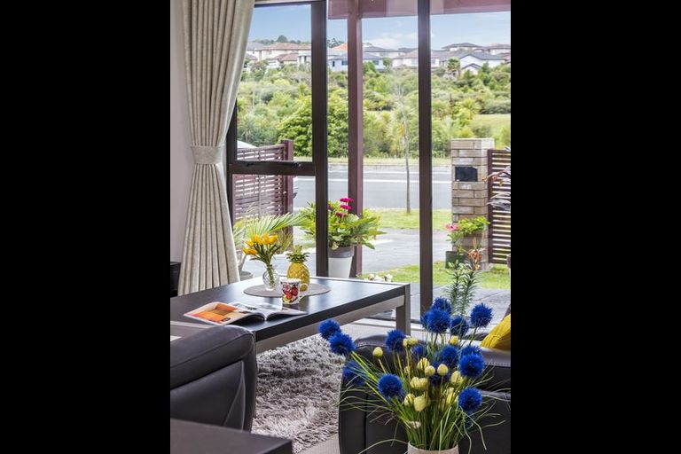 Photo of property in 24 Flintridge Drive, Flat Bush, Auckland, 2019