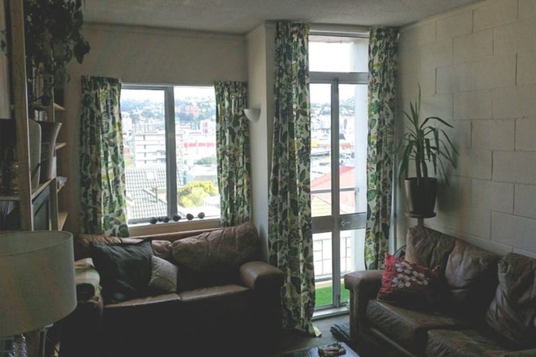 Photo of property in Melksham Towers, 401/131 Brougham Street, Mount Victoria, Wellington, 6011