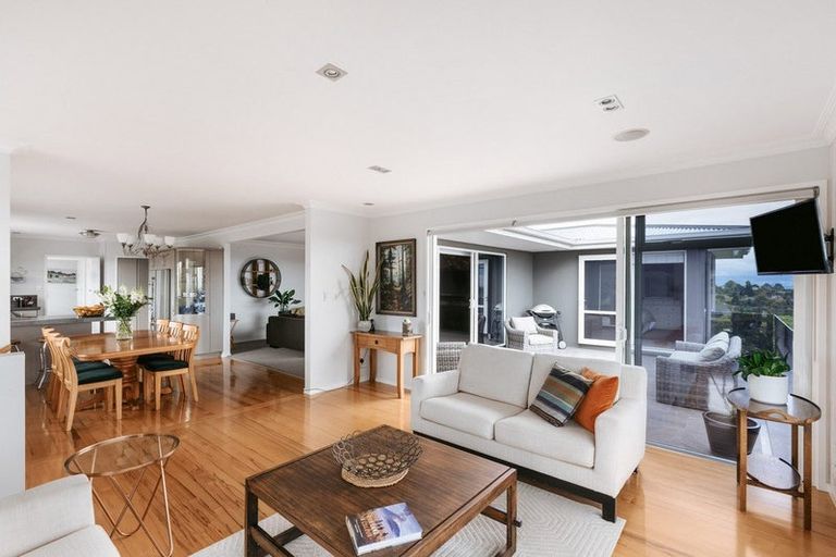 Photo of property in 98 Waikite Road, Welcome Bay, Tauranga, 3175