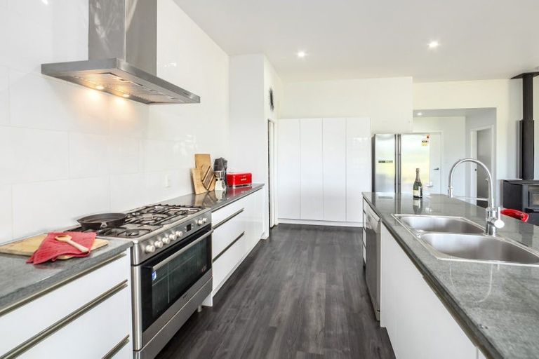 Photo of property in 53 Oak Street, Masterton, 5810