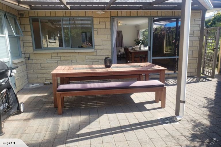 Photo of property in 8a Aotea Road, Glen Eden, Auckland, 0602