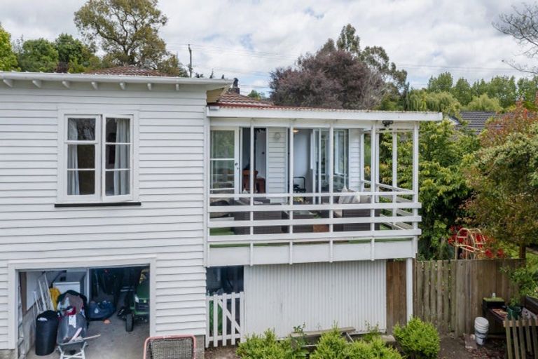 Photo of property in 31 Domain Road, Waipawa, 4210