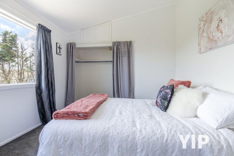 Photo of property in 18 Mandeville Crescent, Grenada Village, Wellington, 6037