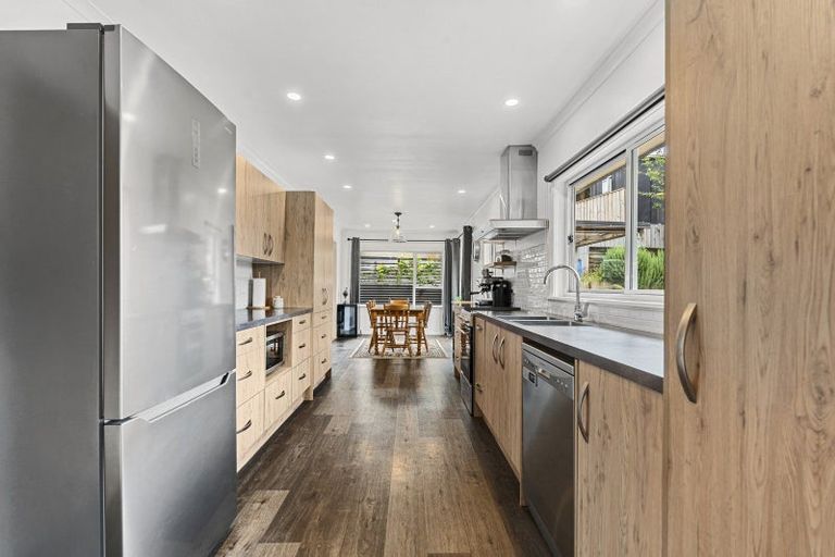 Photo of property in 13 Pembroke Street, Westown, New Plymouth, 4310