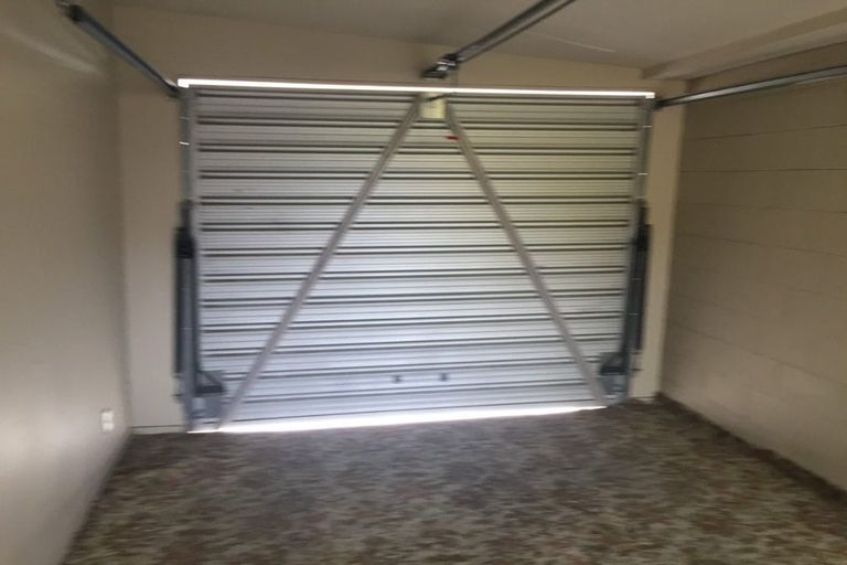 Photo of property in 55 Lyndon Street, Riccarton, Christchurch, 8041