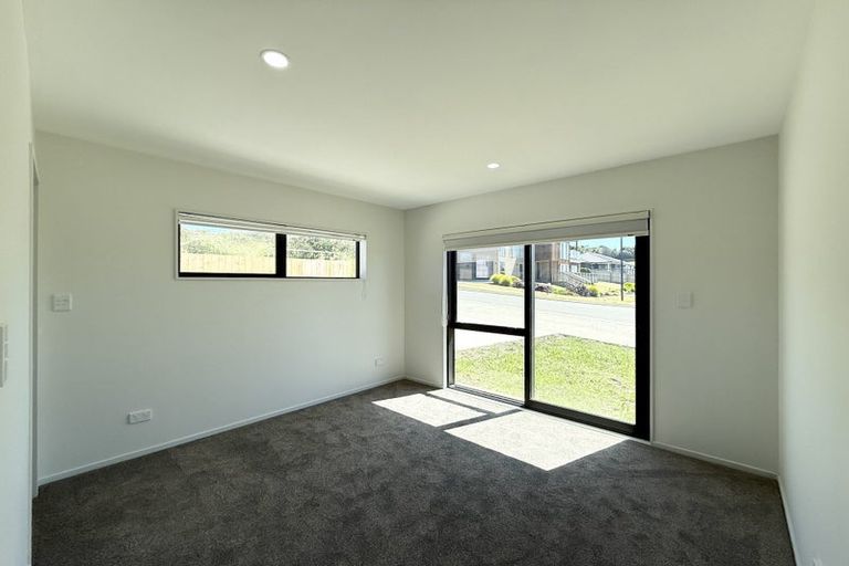 Photo of property in 23 Minerva Avenue, Helensville, 0800