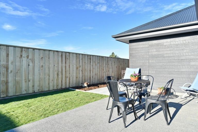 Photo of property in 38 Quinn Crescent, Woodend, 7610