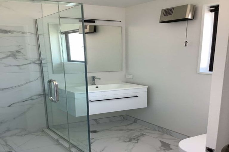 Photo of property in 2/677 Worcester Street, Linwood, Christchurch, 8062