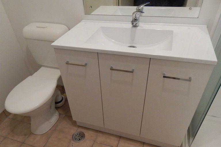 Photo of property in 304/3 Morningside Drive, Morningside, Auckland, 1025