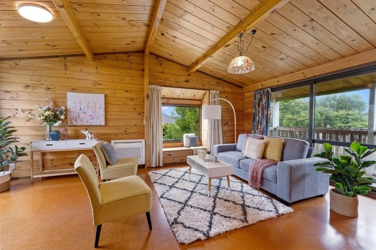 Photo of property in 29 Kirk Street, Otaki, 5512