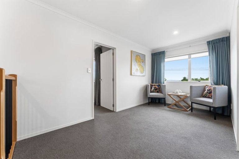 Photo of property in 28a Rangatira Road, Birkenhead, Auckland, 0626