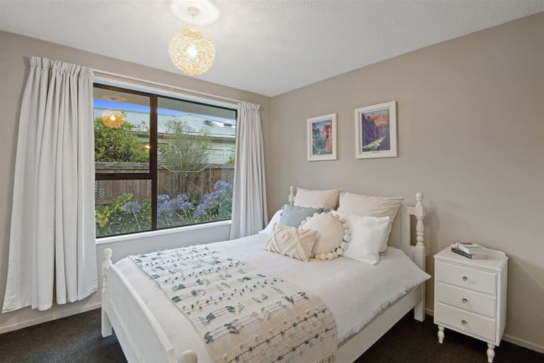 Photo of property in 27b Montclare Avenue, Ilam, Christchurch, 8041