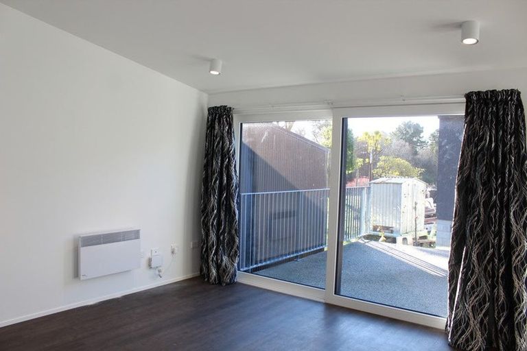 Photo of property in 24/25 Alva Street, Dunedin Central, Dunedin, 9016