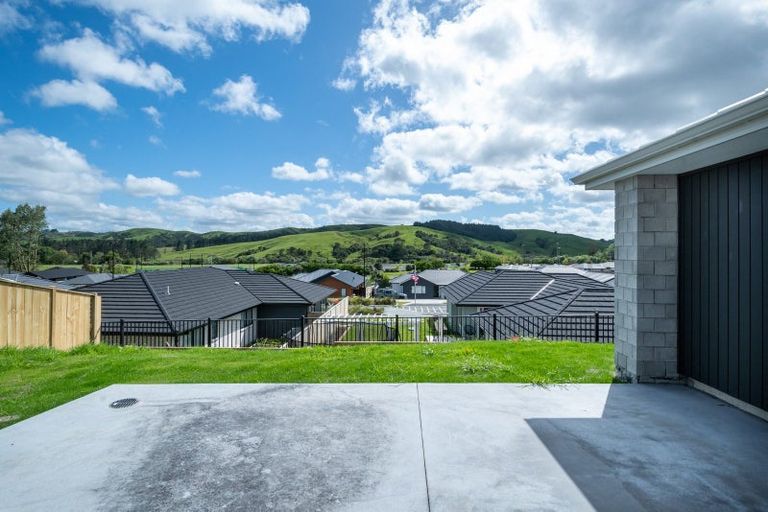 Photo of property in 5 Awa Avenue, Helensville, 0800