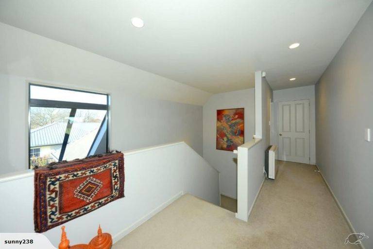 Photo of property in 5 Arundel Gate, Avonhead, Christchurch, 8042