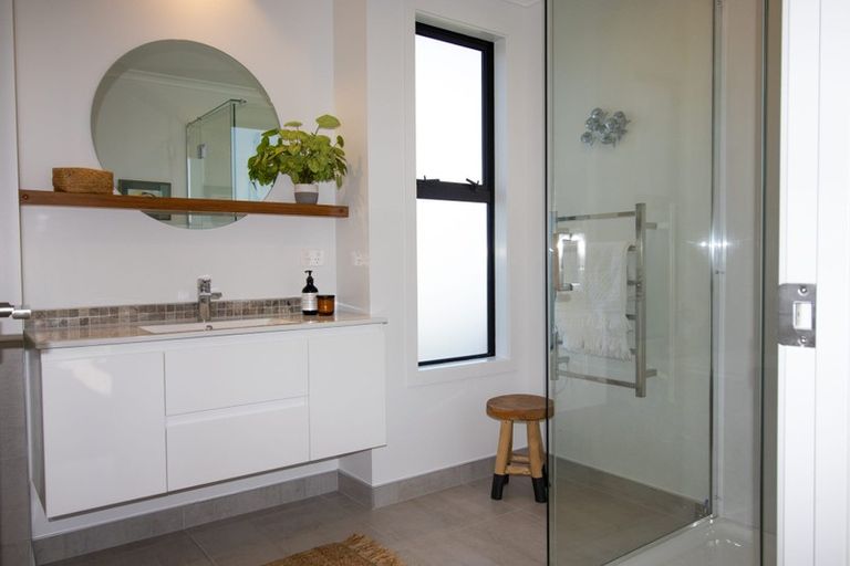 Photo of property in 27 Monarch Park Lane, Leamington, Cambridge, 3432