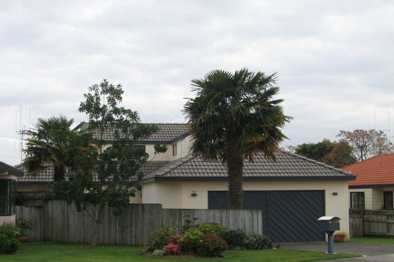 Photo of property in 4 Whakaruru Place, Matua, Tauranga, 3110