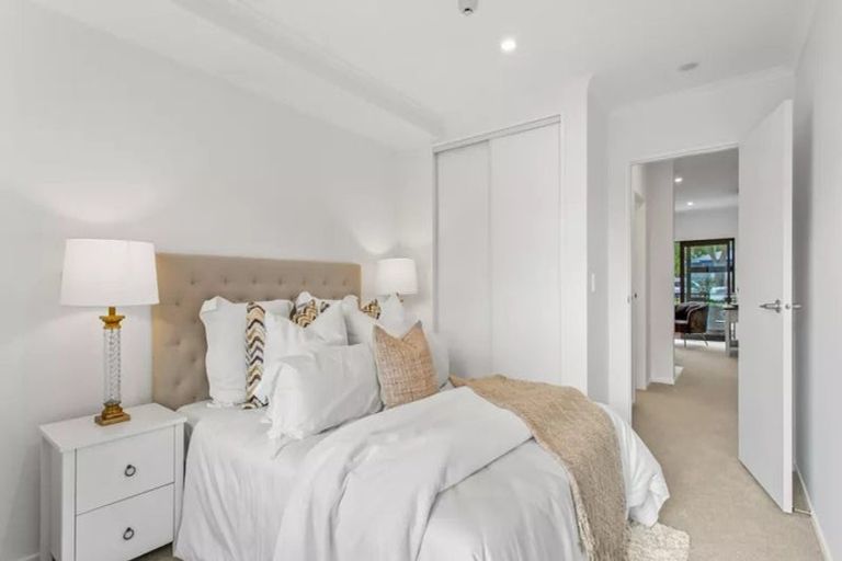 Photo of property in 4/20 Bader Drive, Mangere, Auckland, 2022